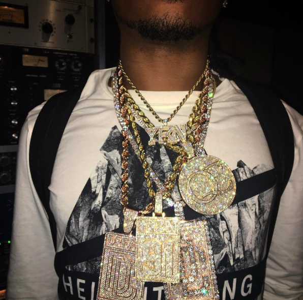 Migo yung rich nation logo pendant necklace chain vvs diamond offset quavo takeoff ifandco custom jewelry