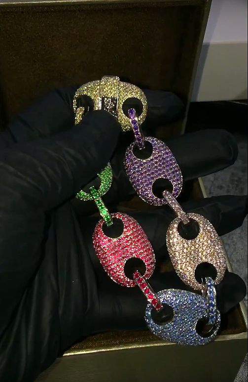 Gucci link bracelet iced out hot sale