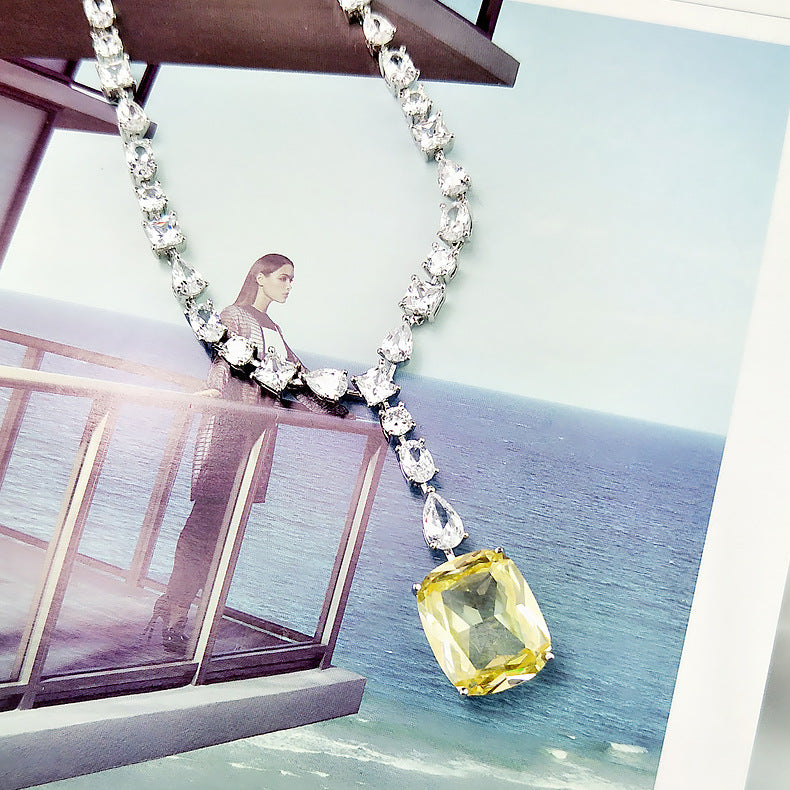 Beyoncé's Tiffany & Co diamond necklace is worth $30 million harpersbazaar.com tiffany yellow diamond necklace beyonce' from The 128-carat yellow diamond was worn by Hepburn during the Breakfast At Tiffany's press tour in 1961, and was seen again on Lady Gaga