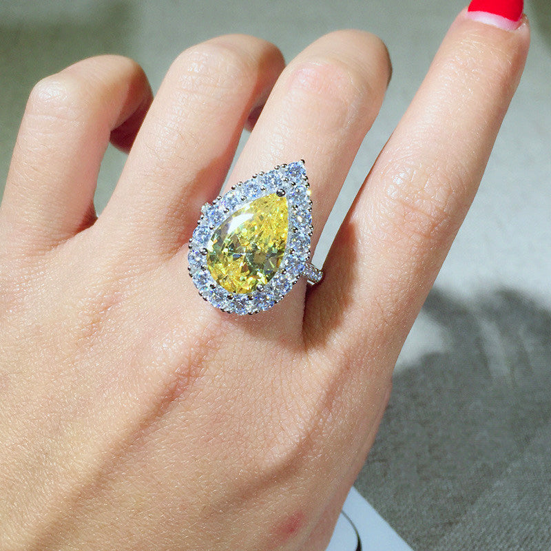 kylie jenner ring eternity bang ring engagement ring diamond vvs