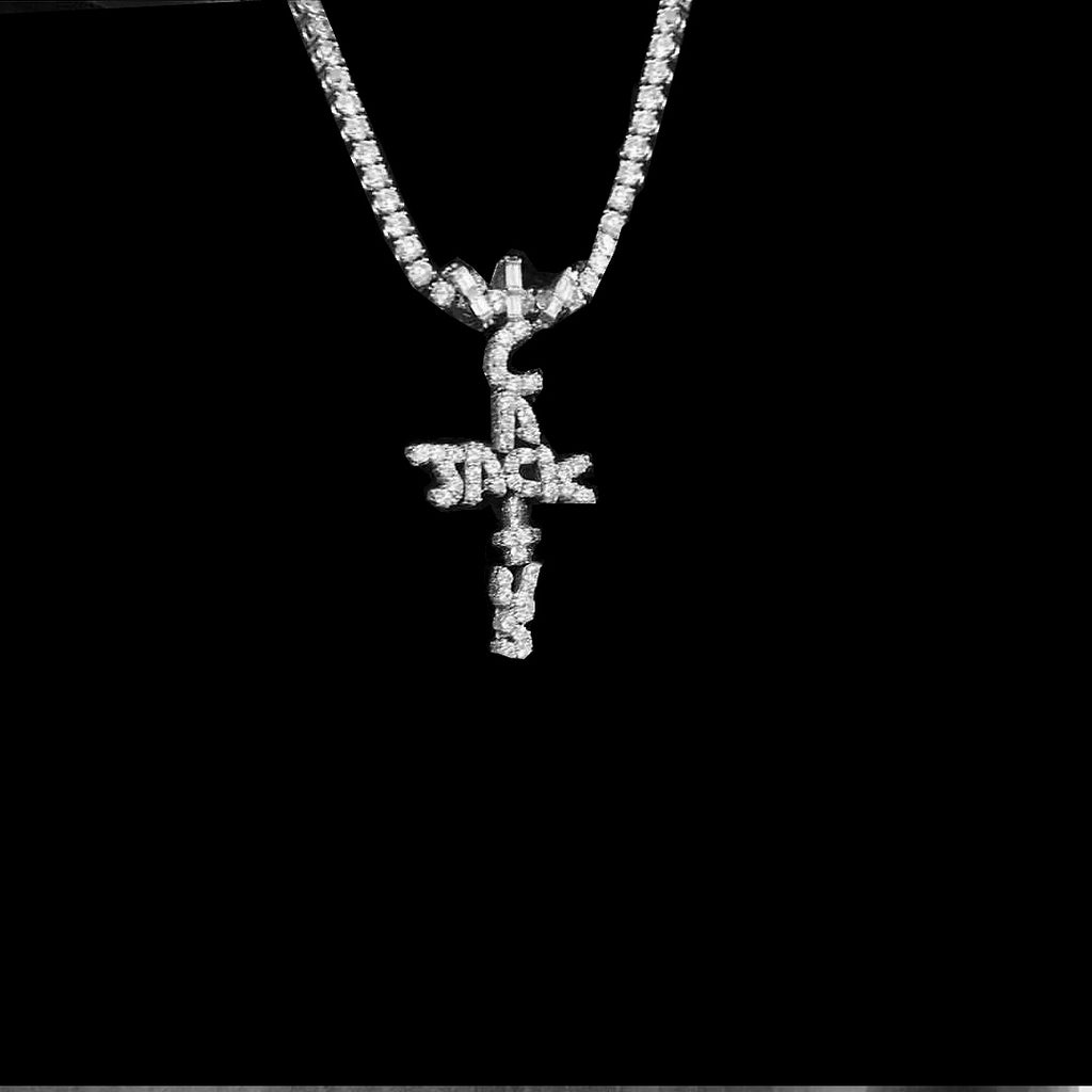 travis scott kylie jenner cactus jack necklace pendant diamond chain stormi