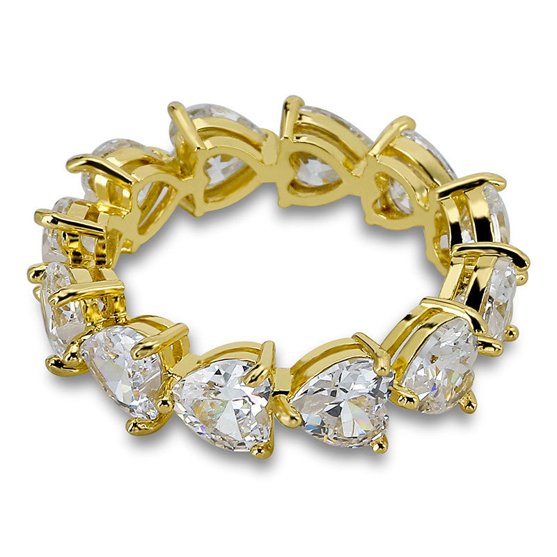 Kylie Jenner signature heart eternity ring diamond vvs shopgld ifandco travis scott