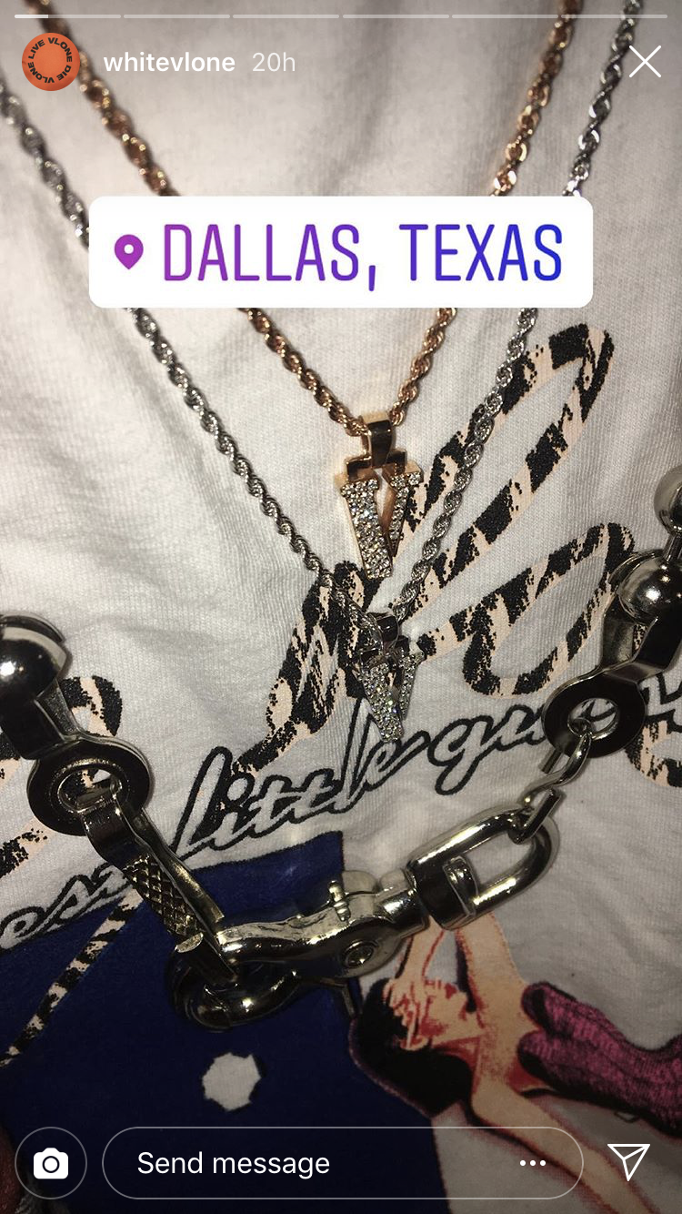 lil uzi VLONE V diamond pendant necklace chain ifadnco playboi carti ian connor 